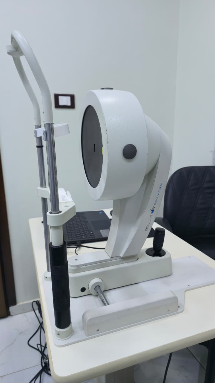البنتاكام (Pentacam)